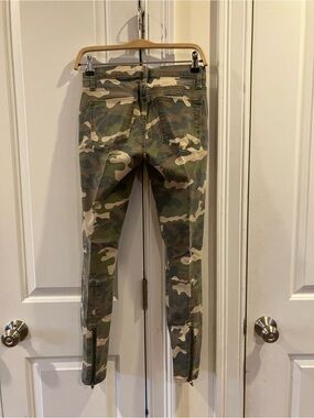 GAP True Skinny Jeans in Green and Tan Camo